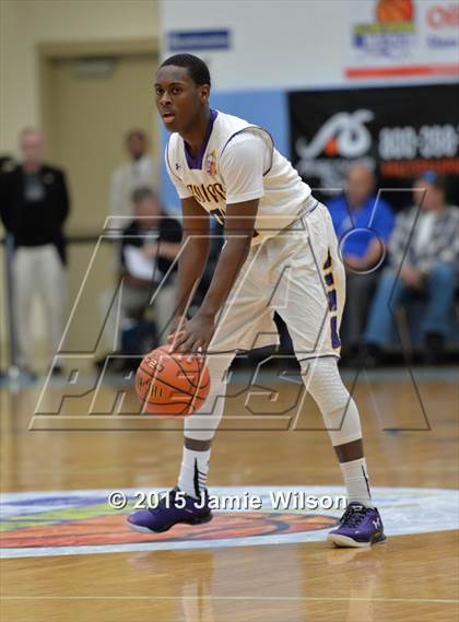 Thumbnail 3 in Maret @ Roman Catholic (Slam Dunk To The Beach) photogallery.