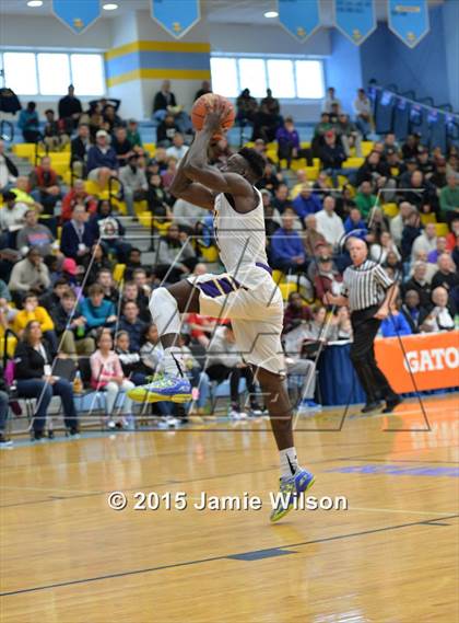 Thumbnail 3 in Maret @ Roman Catholic (Slam Dunk To The Beach) photogallery.