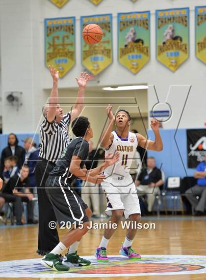 Thumbnail 3 in Maret @ Roman Catholic (Slam Dunk To The Beach) photogallery.