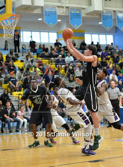 Thumbnail 3 in Maret @ Roman Catholic (Slam Dunk To The Beach) photogallery.