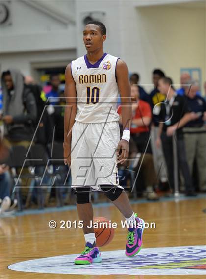 Thumbnail 1 in Maret @ Roman Catholic (Slam Dunk To The Beach) photogallery.