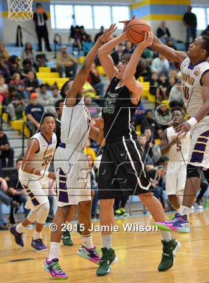 Thumbnail 3 in Maret @ Roman Catholic (Slam Dunk To The Beach) photogallery.