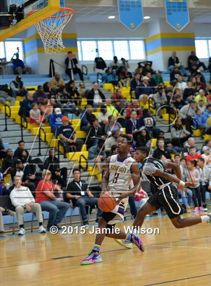 Thumbnail 3 in Maret @ Roman Catholic (Slam Dunk To The Beach) photogallery.