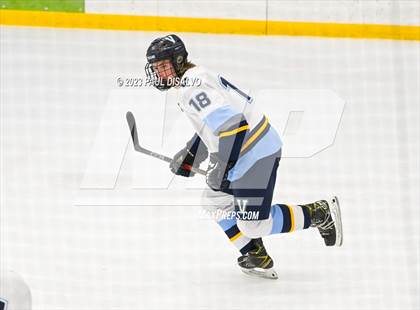 Thumbnail 3 in Fort Collins @ Valor Christian photogallery.