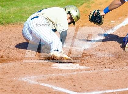 Thumbnail 3 in Holy Cross @ John Jay photogallery.