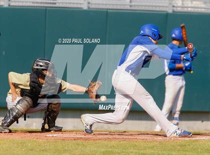 Thumbnail 3 in Holy Cross @ John Jay photogallery.