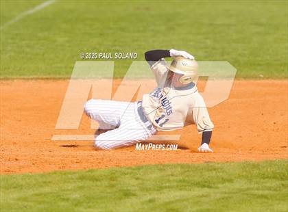 Thumbnail 2 in Holy Cross @ John Jay photogallery.