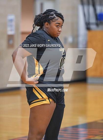 Thumbnail 2 in JV: Lincoln @ Lakes photogallery.