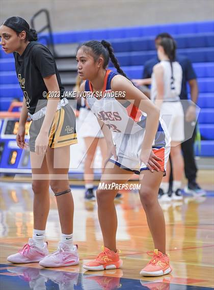 Thumbnail 2 in JV: Lincoln @ Lakes photogallery.