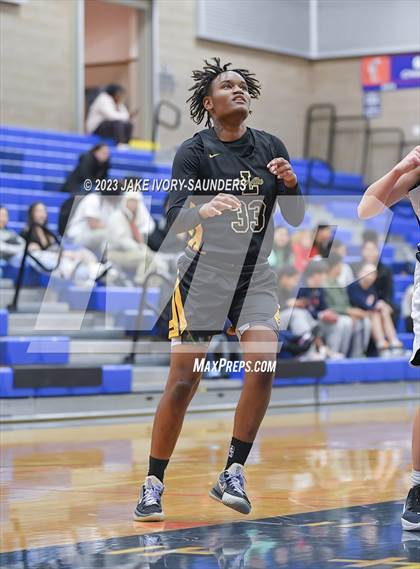 Thumbnail 1 in JV: Lincoln @ Lakes photogallery.
