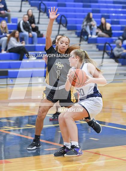 Thumbnail 3 in JV: Lincoln @ Lakes photogallery.