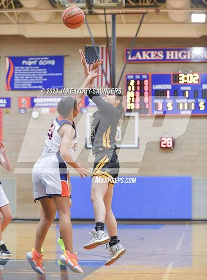 Thumbnail 3 in JV: Lincoln @ Lakes photogallery.