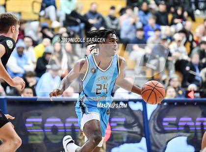 Thumbnail 1 in Montverde Academy vs. Link Academy (Metro Classic) photogallery.
