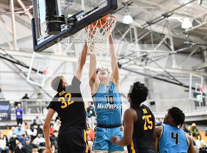 Thumbnail 1 in Montverde Academy vs. Link Academy (Metro Classic) photogallery.