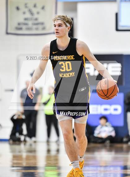Thumbnail 2 in Montverde Academy vs. Link Academy (Metro Classic) photogallery.