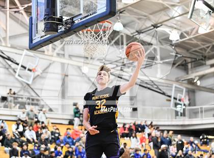 Thumbnail 2 in Montverde Academy vs. Link Academy (Metro Classic) photogallery.