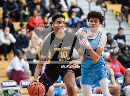 Thumbnail 2 in Montverde Academy vs. Link Academy (Metro Classic) photogallery.