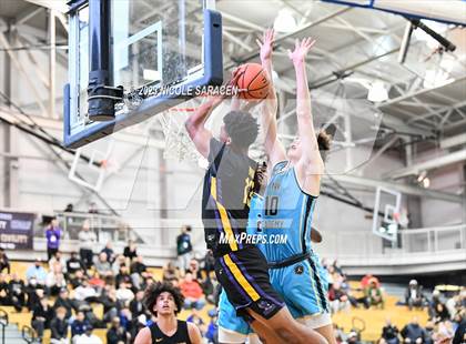 Thumbnail 1 in Montverde Academy vs. Link Academy (Metro Classic) photogallery.