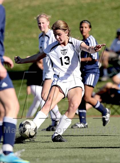 Thumbnail 1 in Flintridge Sacred Heart vs. West Ranch (Los Tacos Holiday Festival) photogallery.
