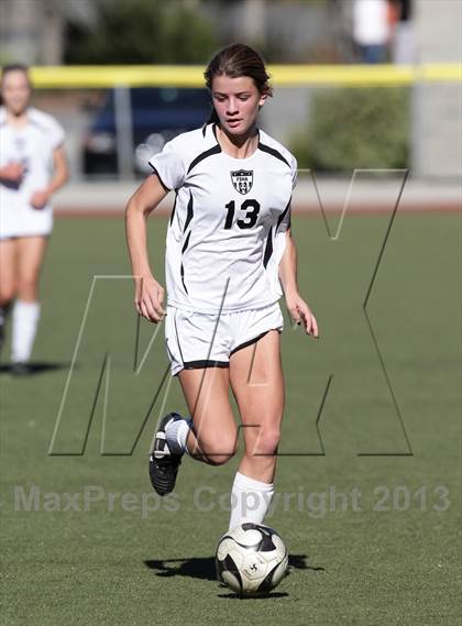 Thumbnail 2 in Flintridge Sacred Heart vs. West Ranch (Los Tacos Holiday Festival) photogallery.