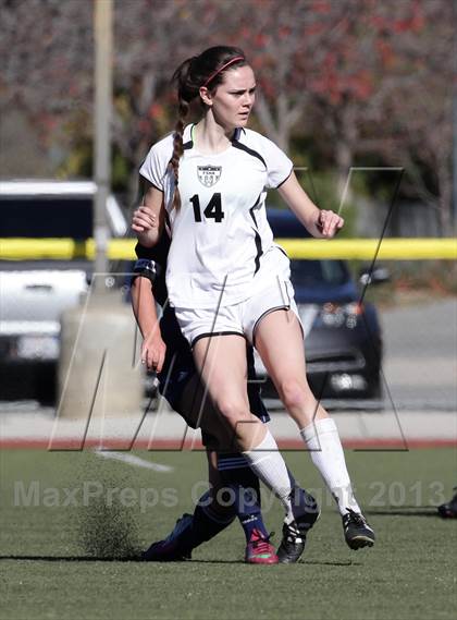 Thumbnail 1 in Flintridge Sacred Heart vs. West Ranch (Los Tacos Holiday Festival) photogallery.