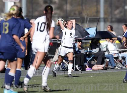 Thumbnail 2 in Flintridge Sacred Heart vs. West Ranch (Los Tacos Holiday Festival) photogallery.