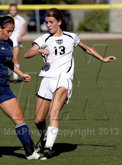 Thumbnail 1 in Flintridge Sacred Heart vs. West Ranch (Los Tacos Holiday Festival) photogallery.