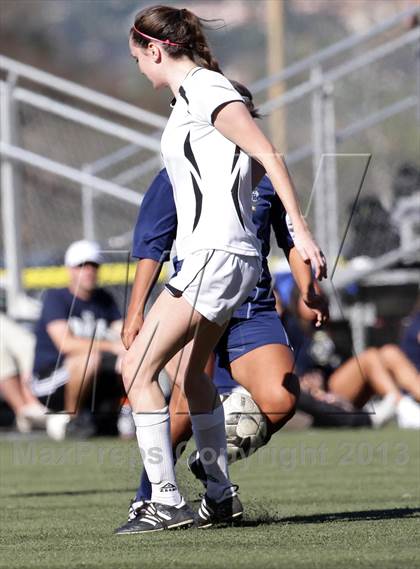 Thumbnail 1 in Flintridge Sacred Heart vs. West Ranch (Los Tacos Holiday Festival) photogallery.