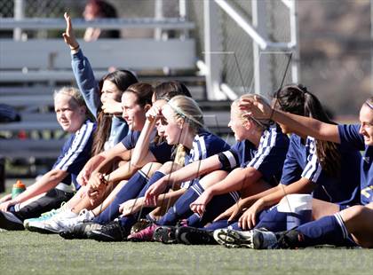 Thumbnail 2 in Flintridge Sacred Heart vs. West Ranch (Los Tacos Holiday Festival) photogallery.