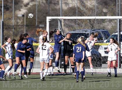 Thumbnail 2 in Flintridge Sacred Heart vs. West Ranch (Los Tacos Holiday Festival) photogallery.
