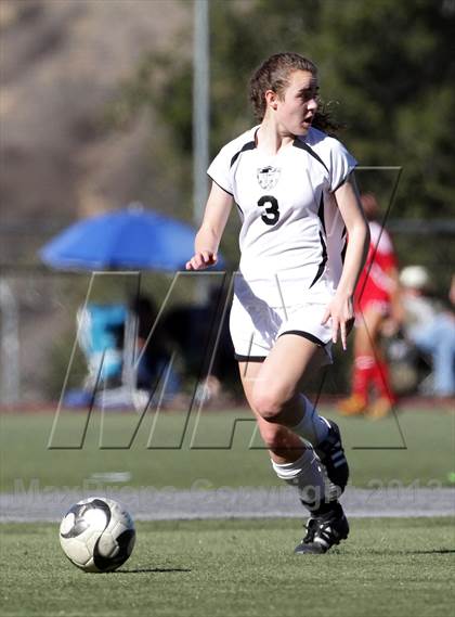 Thumbnail 2 in Flintridge Sacred Heart vs. West Ranch (Los Tacos Holiday Festival) photogallery.