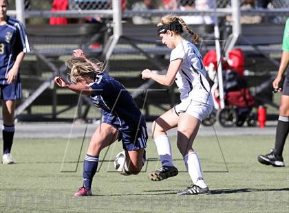 Thumbnail 1 in Flintridge Sacred Heart vs. West Ranch (Los Tacos Holiday Festival) photogallery.