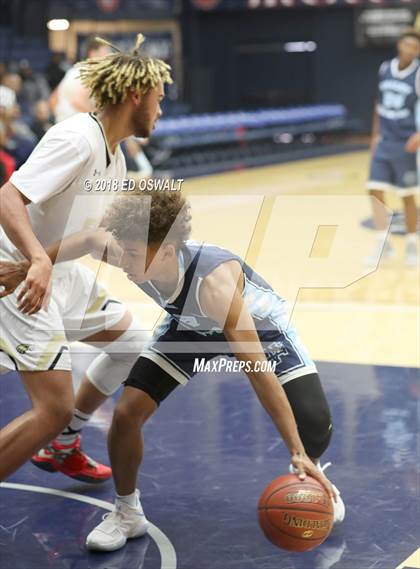 Thumbnail 1 in Valley Christian vs. Oak Park (MaxPreps MLK Classic) photogallery.