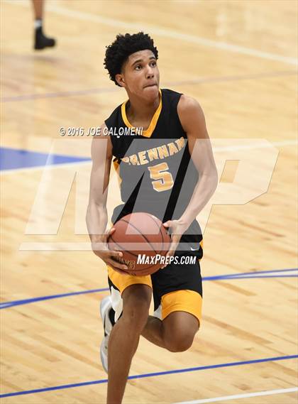 Thumbnail 3 in Brennan vs Warren photogallery.