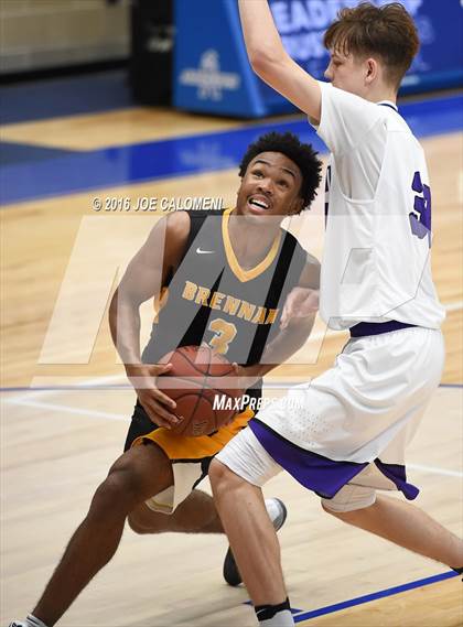 Thumbnail 3 in Brennan vs Warren photogallery.