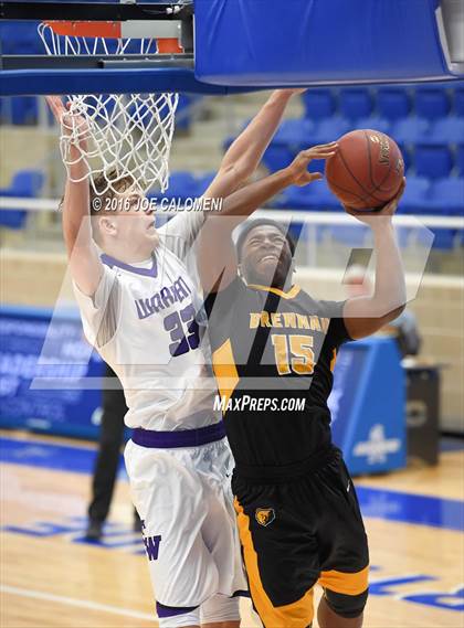 Thumbnail 3 in Brennan vs Warren photogallery.