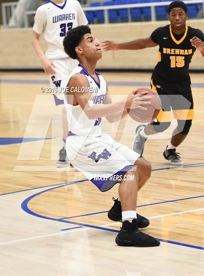 Thumbnail 3 in Brennan vs Warren photogallery.