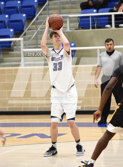 Thumbnail 2 in Brennan vs Warren photogallery.