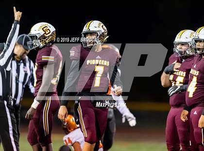 Thumbnail 3 in Simi Valley vs. Orange (CIF SS D10 SemiFinal) photogallery.