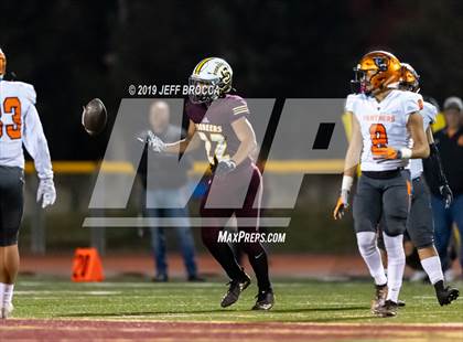 Thumbnail 3 in Simi Valley vs. Orange (CIF SS D10 SemiFinal) photogallery.