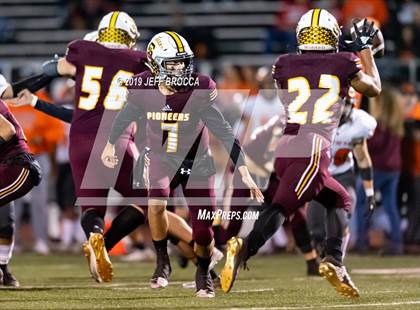 Thumbnail 1 in Simi Valley vs. Orange (CIF SS D10 SemiFinal) photogallery.