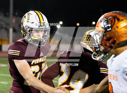Thumbnail 2 in Simi Valley vs. Orange (CIF SS D10 SemiFinal) photogallery.