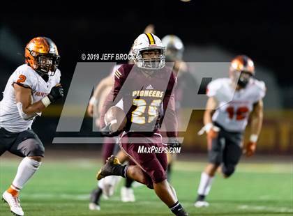 Thumbnail 3 in Simi Valley vs. Orange (CIF SS D10 SemiFinal) photogallery.
