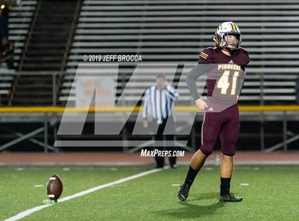 Thumbnail 2 in Simi Valley vs. Orange (CIF SS D10 SemiFinal) photogallery.