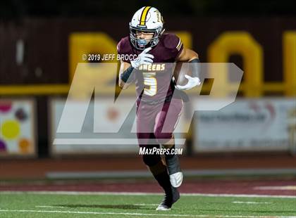 Thumbnail 3 in Simi Valley vs. Orange (CIF SS D10 SemiFinal) photogallery.