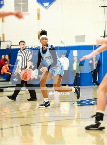 Thumbnail 3 in Bishop Grimes vs Westhill photogallery.