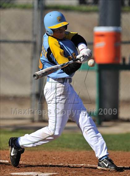 Thumbnail 3 in San Ysidro vs Canyon Crest Academy (K Classic) photogallery.