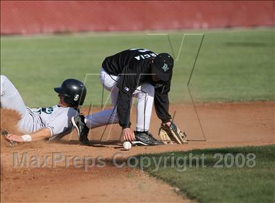 Thumbnail 2 in Pioneer Valley vs. Deer Valley photogallery.