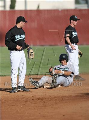 Thumbnail 3 in Pioneer Valley vs. Deer Valley photogallery.