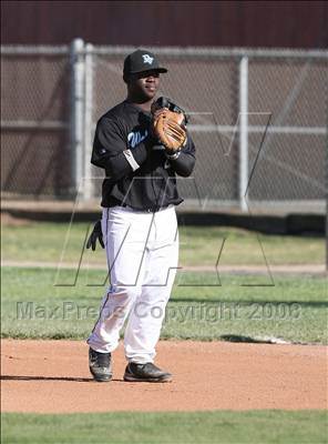 Thumbnail 2 in Pioneer Valley vs. Deer Valley photogallery.